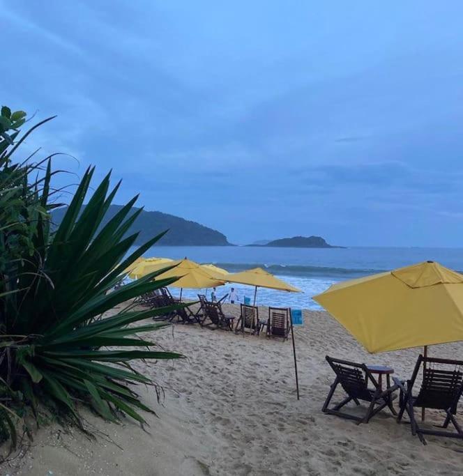 Casa Amarela Prumirim Ubatuba Eksteriør billede